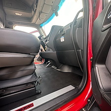 Optimus-Approved-Prime-Your-Interior-with-Our-Detailing-Service 13